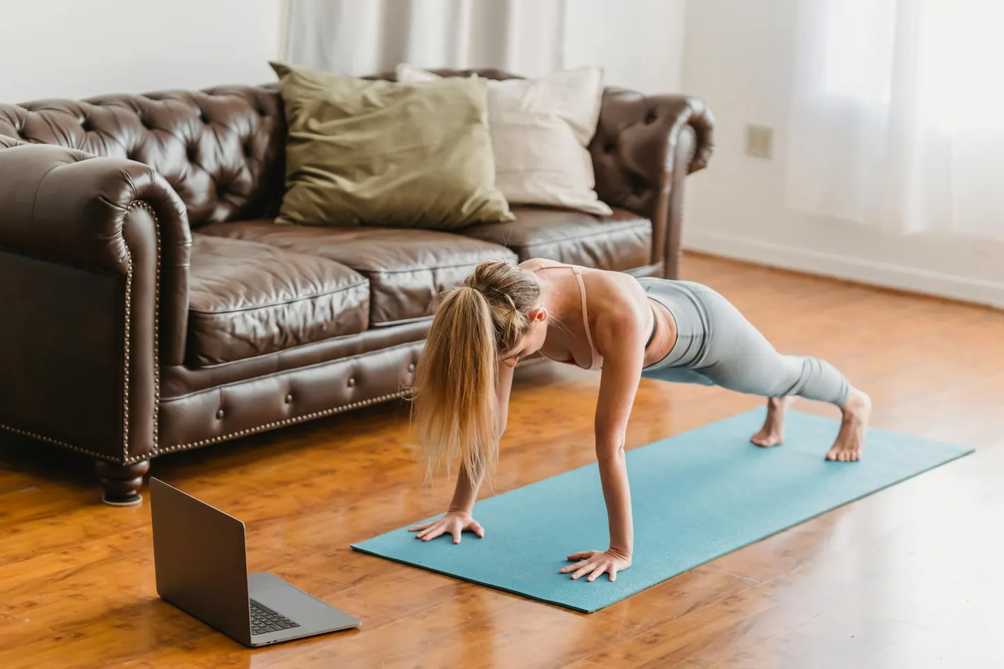 Quick & Effective 15-Minute HIIT Workout You Can Do at Home