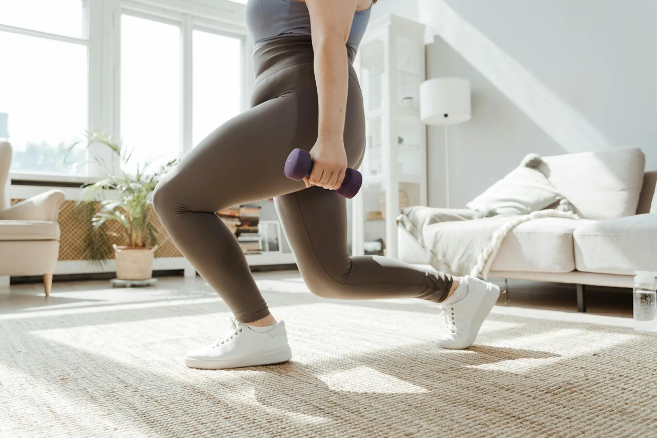 How to Start Strength Training at Home: A Beginner Weekly Plan